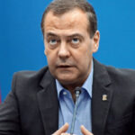 Medvedev avertizează populația Rusiei asupra pericolului unui conflict nuclear cu Europa: „Riscul unei tragedii catastrofale este mereu prezent” 2 medvedev ii pune in alerta pe cetatenii rusi privind un razboi nuclear cu europa intotdeauna exista riscul unui accident fatal 68da7072d5991