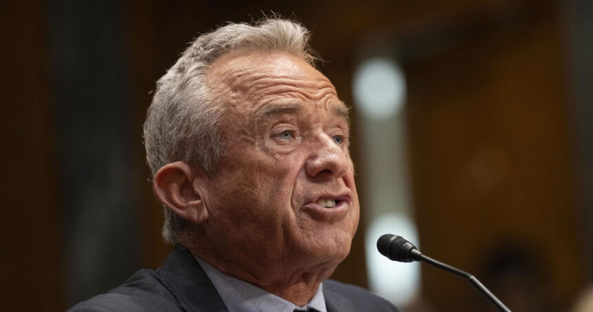 membrii familiei secretarului sanatatii din sua robert f kennedy jr ii cer demisia o amenintare pentru sanatatea americanilor 68bda104521c5