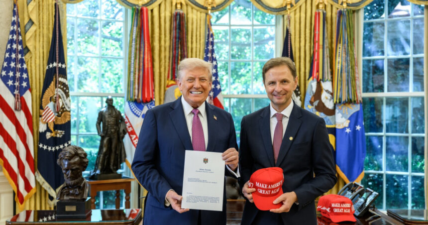 Apelul lui Donald Trump către Moldova: Pregătiri pentru alegerile parlamentare în vecinătate! 1 mesajul lui donald trump pentru republica moldova in tara vecina urmeaza alegerile parlamentare 68bee7384e0e9