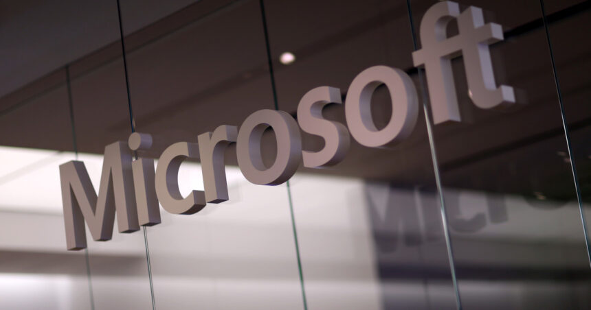 Microsoft întrerupe accesul unei unități de apărare israeliene la infrastructura sa de date, ca răspuns la monitorizarea extinsă a populației palestiniene. 1 microsoft opreste accesul unei unitati militare israeliene la centrele sale de date din cauza supravegherii in masa a palestinienilor 68d6fda02293b