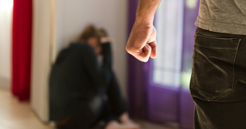 Ministerul Justiției evaluează revizuirea Codului penal: pedeapsă pe viață sau închisoare între 15 și 25 de ani pentru femicid 1 ministerul justitiei analizeaza modificarea codului penal inchisoare pe viata sau intre 15 si 25 de ani pentru femicid 68bf2d983e645