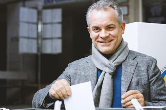 ministerul justitiei din grecia a aprobat extradarea lui plahotniuc in republica moldova avocat 68bad544a4677
