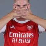 Newcastle vs Arsenal, începând cu ora 18:30, transmisie pe VOYO. Componențele posibile și cele mai populare pronosticuri în Anglia. Comentariul lui Dan Chilom. 3 newcastle arsenal de la 1830 live pe voyo echipe probabile cel mai pariat scor la casele din anglia analiza lui dan chilom 68d907f3b32bf