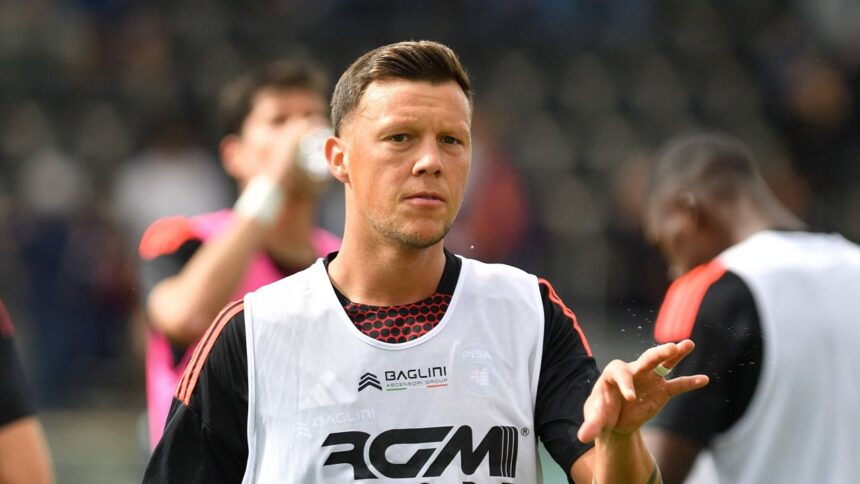 Știre de ultimă oră: Adrian Rus, respins de FCSB, a găsit o nouă destinație în Superligă! 1 news alert refuzat de fcsb adrian rus a semnat cu alta echipa din superliga 68b6a4da26b3f