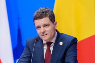 nicusor dan magistratii din romania au muncit de 2 3 ori mai mult decat cei din europa 68b548cbaf07b
