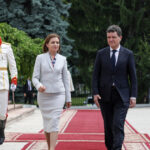 Nicușor Dan transmite un mesaj important către basarabenii din România înaintea alegerilor decisive de duminică din Republica Moldova 3 nicusor dan mesaj pentru basarabenii din romania inainte de alegerile cruciale de duminica din republica moldova 68d44348a3e8b