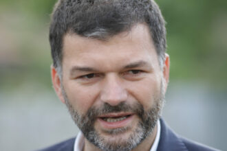 octavian berceanu proaspat ales presedinte reper demisioneaza din partid si acuza un puci nu sunt un iepure 68bae83db5436