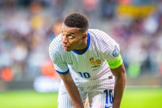 oferte din bundesliga pentru kylian mbappe am vorbit cu oficialii lui bayern munchen 68bd837704eb0