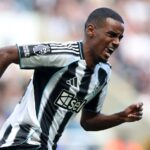 OFICIAL: Alexander Isak, vârful de atac, semnează cu Liverpool după un transfer-record de la Newcastle! 2 oficial atacantul alexander isak transferat de newcastle la liverpool pentru o suma record 68b611487445d