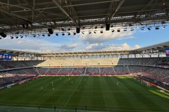 oficial cati spectatori au fost prezenti la meciul steaua sepsi 2 1 68dc0a01339c9
