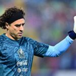 OFICIAL Guillermo Ochoa, pregătit de fostul antrenor de la Universitatea Craiova, își va împlini visul de a participa la al șaselea Campionat Mondial! 2 oficial pana sa bifeze al saselea campionat mondial legendarul guillermo ochoa va fi pregatit de fostul antrenor de la universitatea craiova 68c3e1fe9bb76