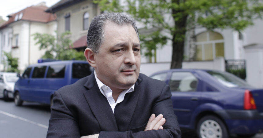 Marian Vanghelie supus unui ordin de protecție temporar după ce ar fi amenințat-o cu viața pe Oana Niculescu Mizil. 1 ordin de protectie provizoriu pentru marian vanghelie a ar fi amenintat o cu moartea pe oana niculescu mizil 68b578194f25a