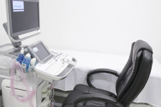 organizatia mondiala a sanatatii doneaza romaniei echipamente medicale de peste 26 milioane lei pentru urgente majore 68c2f0e0317fd