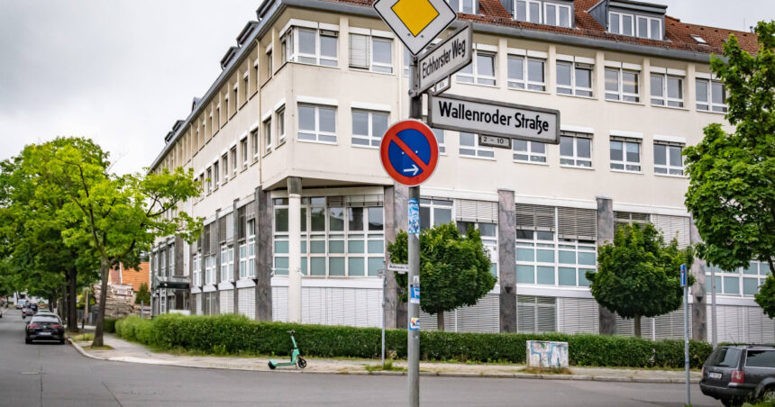 Partidul radical german AfD, evacuat din birourile din Berlin: proprietarul austriac al imobilului a intentat proces formațiunii 1 partidul extremist german afd dat afara din sediul central din berlin proprietarul austriac al cladirii a dat formatiunea in judecata 68d67f10438fc
