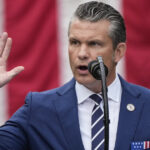 Pete Hegseth lansează o provocare „generalilor supraponderali” și stabilește noi criterii: „Dacă femeile reușesc, fantastic. Dacă nu, asta e viața!” 3 pete hegseth declara razboi generalilor grasi si anunta noi standarde daca femeile pot face fata excelent daca nu asta e 68dbe525b6a8b