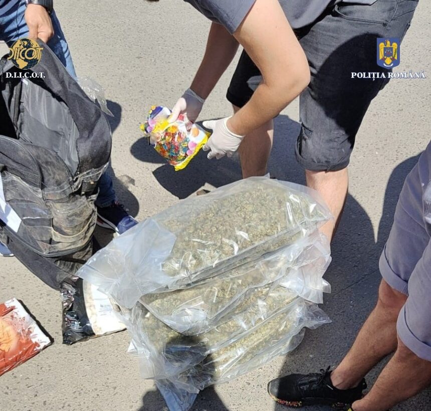 Petrecerile din Techirghiol cu droguri interzise au culminat cu pedepse severe: „Aluniță“ primește 18 ani și 10 luni de detenție 1 petrecerile cu ecstasy si cannabis din techirghiol s au incheiat cu condamnari grele alunita 18 ani si 10 luni de inchisoare 68c9d78350824