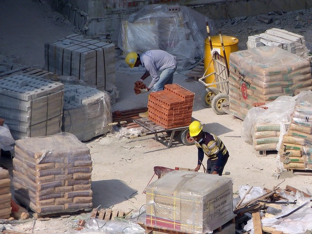 Record istoric de angajați în construcții în România: O expansiune rapidă, dar cu riscuri de încetinire! 1 piata constructiilor din romania atinge un record istoric de angajati ritmul poate fi insa incetinit dupa o expansiune acccelerata 68b69d749f99a
