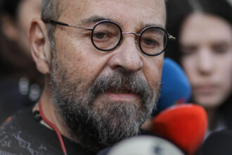 piedone anunta ca demisioneaza din pusl si ca si face propriul partid am deranjat balaurii ce spune de candidatura la capitala 68bbefea5f7d8
