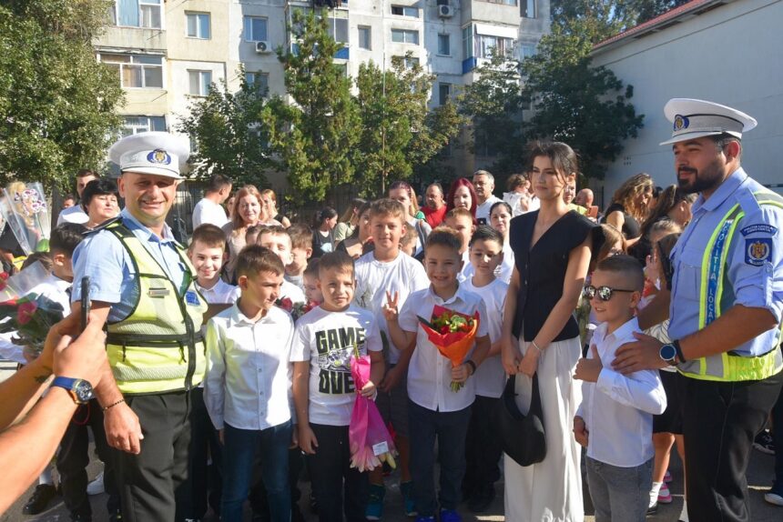 Poliția Locală Constanța, partener de încredere pentru elevi în noul an școlar 1 politia locala constanta alaturi de elevi si in acest an scolar 68be9c7b311f4