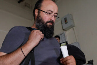 preotul visarion alexa a fost condamnat definitiv pentru agresiune sexuala decizia curtii de apel bucuresti 68cc013123be2