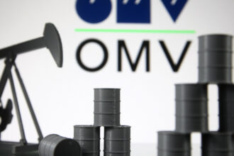 presa austriaca anunta ca omv va face concedieri in special la petrom restructurarile vor afecta si austria germania slovacia 68badfd98309a