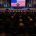 Președintele Statelor Unite dezvăluie planuri de extindere a forțelor armate: Trump susține că decizia sa a avut un impact semnificativ asupra recrutărilor 2 presedintele sua a anuntat ca se gandeste sa faca armata mai mare trump spune ca alegerea sa a facut diferenta in recrutari 68dbfdc008885