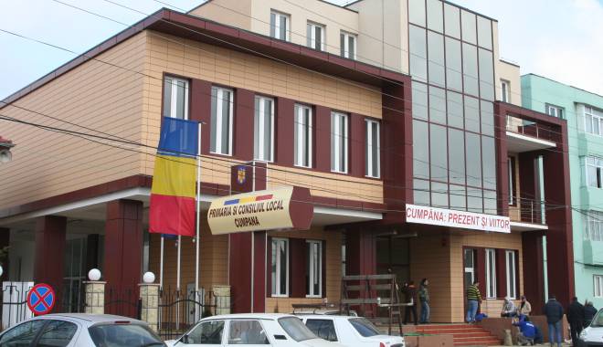 Primăria Cumpăna și Consiliul Local te invită la Târgul Dobrogean: o celebrare a tradițiilor și vieții din Dobrogea! Descoperă programul și produsele disponibile! 1 primaria cumpana si consiliul local organizeaza targul dobrogean sarbatoare a vietii si traditiilor dobrogene vezi aici programul si produsele ce pot fi achizitionate 68bc4dd7724e0
