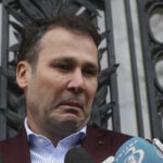 Primăria Sectorului 3 investește în tehnologie: tablete de 2.000 de euro pentru Poliția Locală. Negoiță: „Am îmbrățișat digitalizarea, dar nu știu prețul” 3 primaria sectorului 3 cumpara tablete de 2 mii de euro bucata pentru politia locala negoita ne am digitalizat n am idee cat costa 68dba9197b327