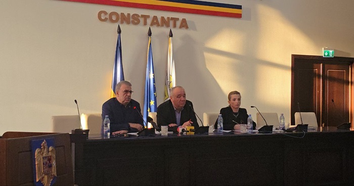 Primarul Vergil Chițac invită Consiliul Local Constanța la o ședință față în față! Descoperă proiectele de hotărâre aici! 1 primarul vergil chitac a convocat consiliul local constanta in sedinta cu prezenta fizica vezi aici proiectele de hotarare 68cd8a04f3630