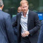 Prințul Harry revine în Londra pentru o întâlnire emoționantă cu regele Charles al III-lea, după o lungă absență de peste un an 2 printul harry se intalneste cu regele charles al iii lea la londra pentru prima data in peste un an 68c1c98114d1d