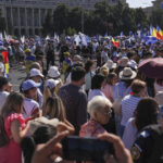 Sindicaliștii din administrație mobilizează proteste în București, amenințând cu greva generală. Ilie Bolojan le propune un dialog. 3 proteste ale sindicalistilor din administratie luni in bucuresti ei ameninta cu greva generala ilie bolojan i a invitat la discutii 68c6c62a364cb