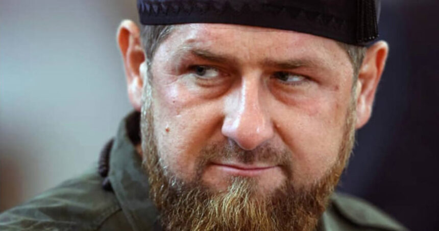 Ramzan Kadîrov, subiect de acuzații grave privind crime de război în Ucraina: soldați capturați, utilizați ca scuturi umane pe clădiri. 1 ramzan kadirov acuzat in lipsa de crime de razboi in ucraina ar fi folosit soldati capturati drept scuturi umane pe acoperisuri 68b6a6646fc72