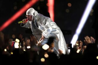 rapperul bad bunny va canta in pauza super bowl ului din 2026 live pe voyo 68daa6e9b96a8