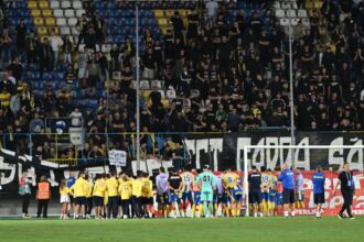 revenire de marca in superliga fostul antrenor al rapidului a reactionat la interesul petrolului usa e deschisa 68ca9cb6efbab