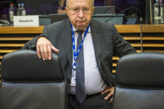 romania si alte sase tari ue participa la dezbaterea privind zidul de drone slovacia si ungaria excluse de la discutiile initiale 68d25d1179818