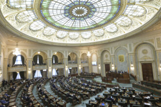 romanii care ar putea plati mai putin la intretinere ce propune un proiect depus la senat 68cd13a5eb152