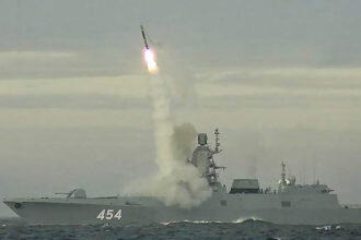 rusia a testat o racheta hipersonica zircon in timpul exercitiilor zapad moscova vrea sa o echipeze pe nave si submarine nucleare 68c694c8d58a3