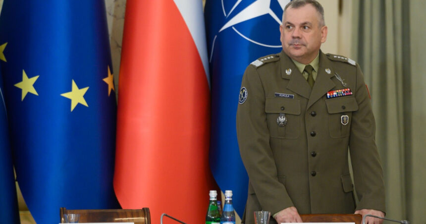 „Potrivit liderului militar polonez, Rusia nu dispune încă de forța necesară pentru a agresa o națiune din NATO” 1 rusia nu este inca suficient de puternica pentru a ataca o tara nato afirma seful armatei poloneze 68ca3f25b50d6