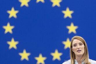 scandal in parlamentul european roberta metsola a respins initiativa unui minut de reculegere pentru charlie kirk 68c3b5b0266af