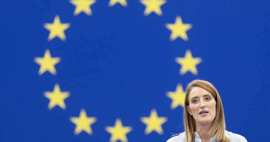 Controversă în Parlamentul European: Roberta Metsola refuză propunerea de omagiu pentru Charlie Kirk 1 scandal in parlamentul european roberta metsola a respins initiativa unui minut de reculegere pentru charlie kirk 68c3b5b0266af