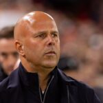 Alertă la Liverpool: Arne Slot revizuiește selecția UEFA în urma diagnosticului alarmant al medicilor! 2 schimbare de urgenta la liverpool arne slot modifica lista uefa dupa verdictul sumbru al medicilor 68d67a2a93e4a