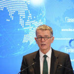 Liderul MI6: Nu există indicii că Putin ar căuta o soluție pașnică pentru Ucraina - „Ne păcălește” 2 seful mi6 nu vede nicio dovada ca putin ar dori sa negocieze pacea in ucraina ne duce de nas 68cd418ef05cd