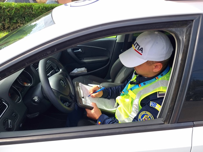 Șoferi din Constanța și împrejurimi, surprinși la volan sub influența alcoolului sau fără permis! 1 soferi din constanta dumbraveni navodari ivrinezu mare si mangalia prinsi bauti fara permis sau cu dreptul de a conduce suspendat 68d9090e815a1