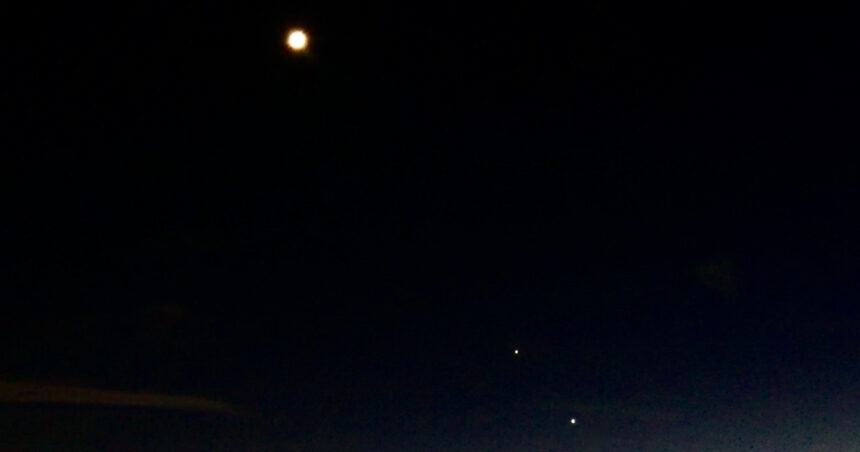 Show cosmic în zori: Alinierea rară dintre Lună, Venus și steaua Regulus! 1 spectacol pe cer maine dimineata luna venus si steaua regulus se aliniaza intr o conjunctie rara 68cc1648edd8c