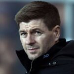 Steven Gerrard își face returul în Europa, dar nu pe terenurile din Premier League! Antrenorul este adus pentru a revitaliza echipa. 3 steven gerrard revine in europa dar nu in premier league antrenorul chemat sa redreseze echipa 68cea9ac4a728