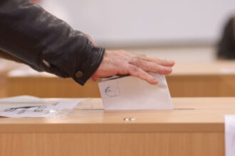 surse alegerile pentru primaria capitalei ar putea avea loc pe 23 noiembrie cand va fi luata decizia finala 68dbbe628cffb