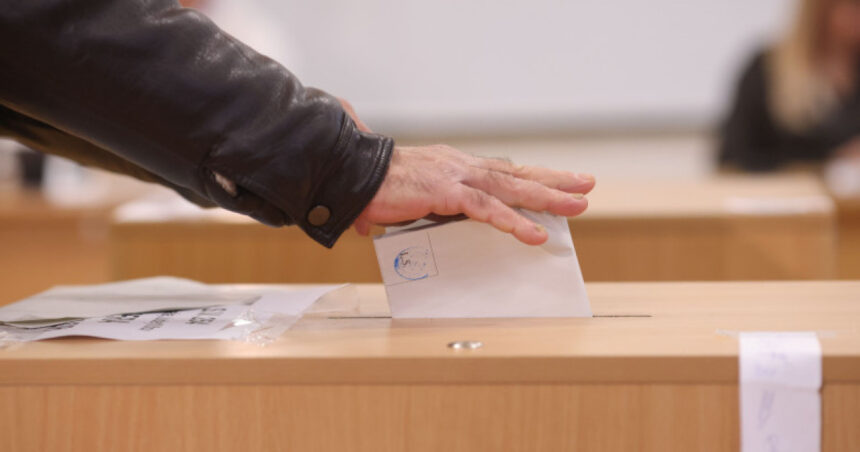 Surse: Alegerile pentru Primăria Capitalei se preconizează a avea loc pe 23 noiembrie. Când se va stabili decizia finală? 1 surse alegerile pentru primaria capitalei ar putea avea loc pe 23 noiembrie cand va fi luata decizia finala 68dbbe628cffb
