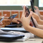 Regatul Nordic care a spus „nu” telefoanelor mobile în școli: Ce se întâmplă în România? 3 tara din nordul europei care interzice utilizarea telefoanelor mobile in scoli cum stau lucrurile in romania 68c9a12e514fc