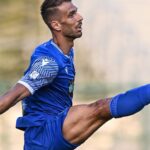 Râsul e garantat! Concurența surprinzătoare pe care CFR Cluj a întâmpinat-o pentru atacantul italian ce nu a strălucit în Serie C la 30 de ani 3 te apuca si rasul ce concurenta a avut cfr cluj pentru atacantul italian care nu a convins in serie c la 30 de ani 68cd4b725a933
