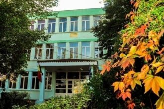 tribunalul constanta a suspendat desfiintarea unei clase a liceului tehnologic nicolae balcescu 68c8157bf01ab